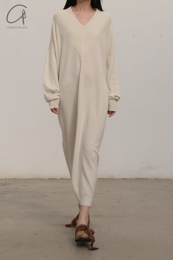 SWAYING/KNIT V-neck wide dress SW23AW2L19 white PS65